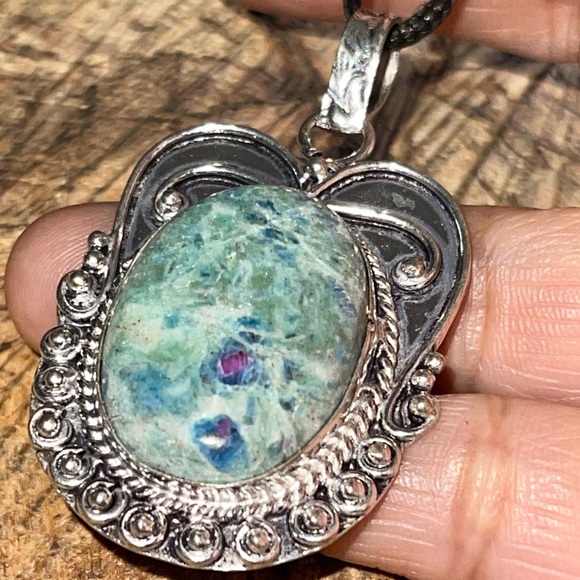 Ruby Fuchsite Pendant 2” - Picture 4 of 10